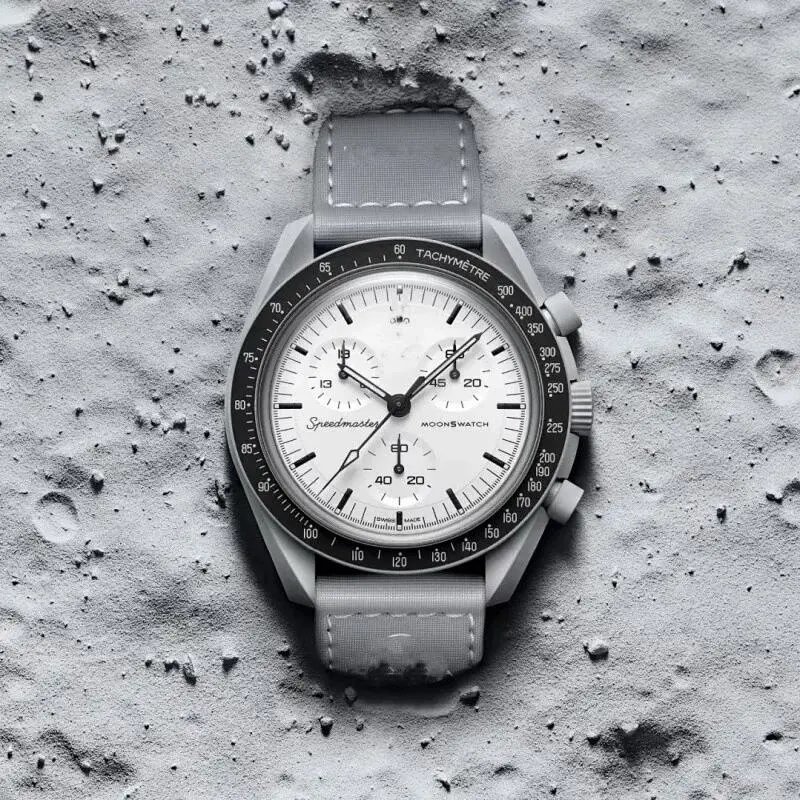 2Swatch × OMEGA