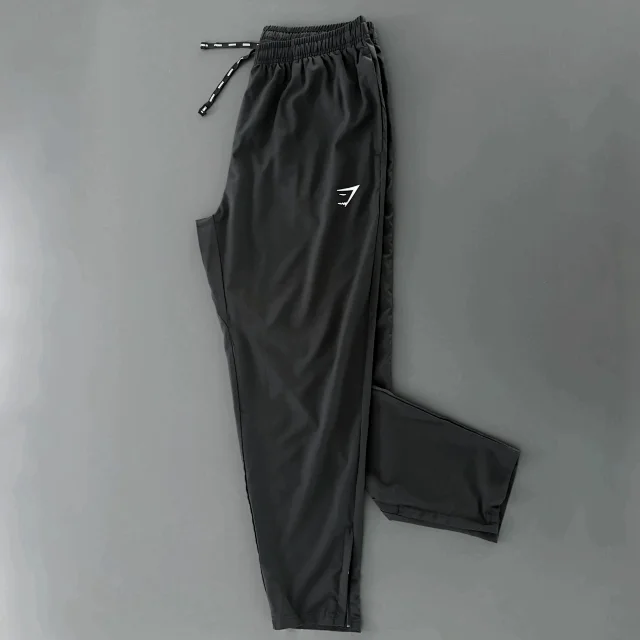 Gymshark Jackets Zip-Up Windbreaker product detail image 8