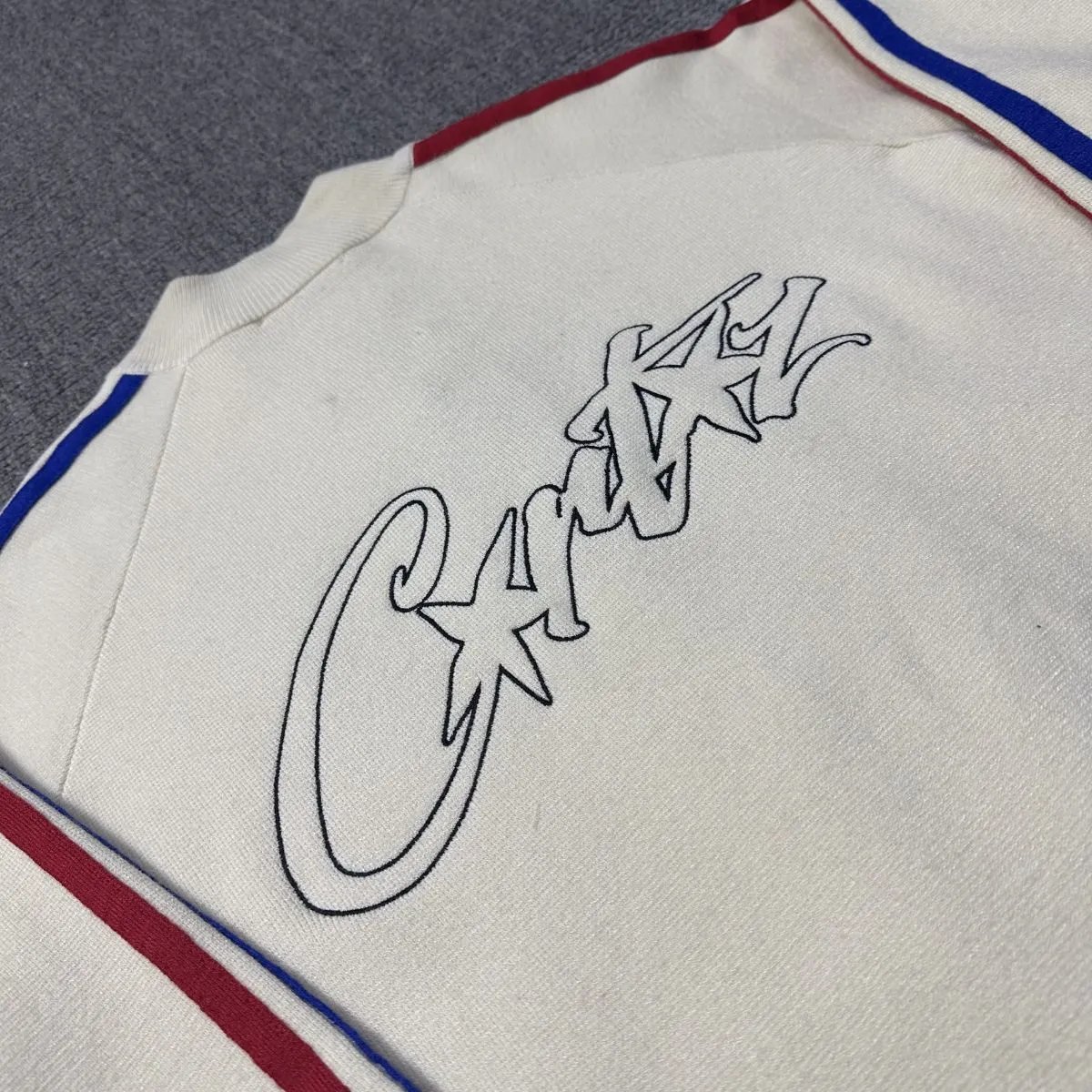 Comme des Garçons Play x针织印花拉链开衫 White Knit Zip-Up Cardigan - 18