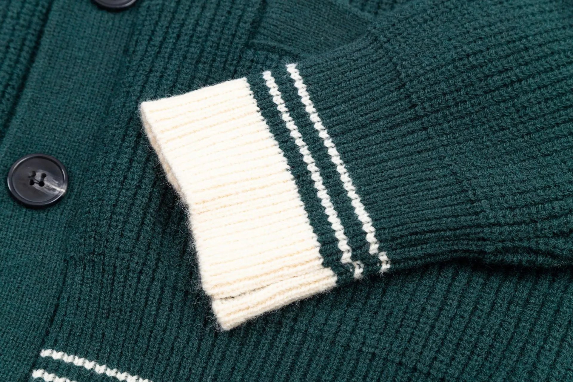 Play Comme des Garçons Heart Logo Ribbed Cardigan in Forest Green - 9