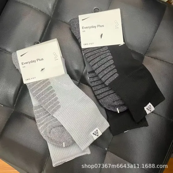 Nike Dri-FIT Performance Socks Black/Gray - 2