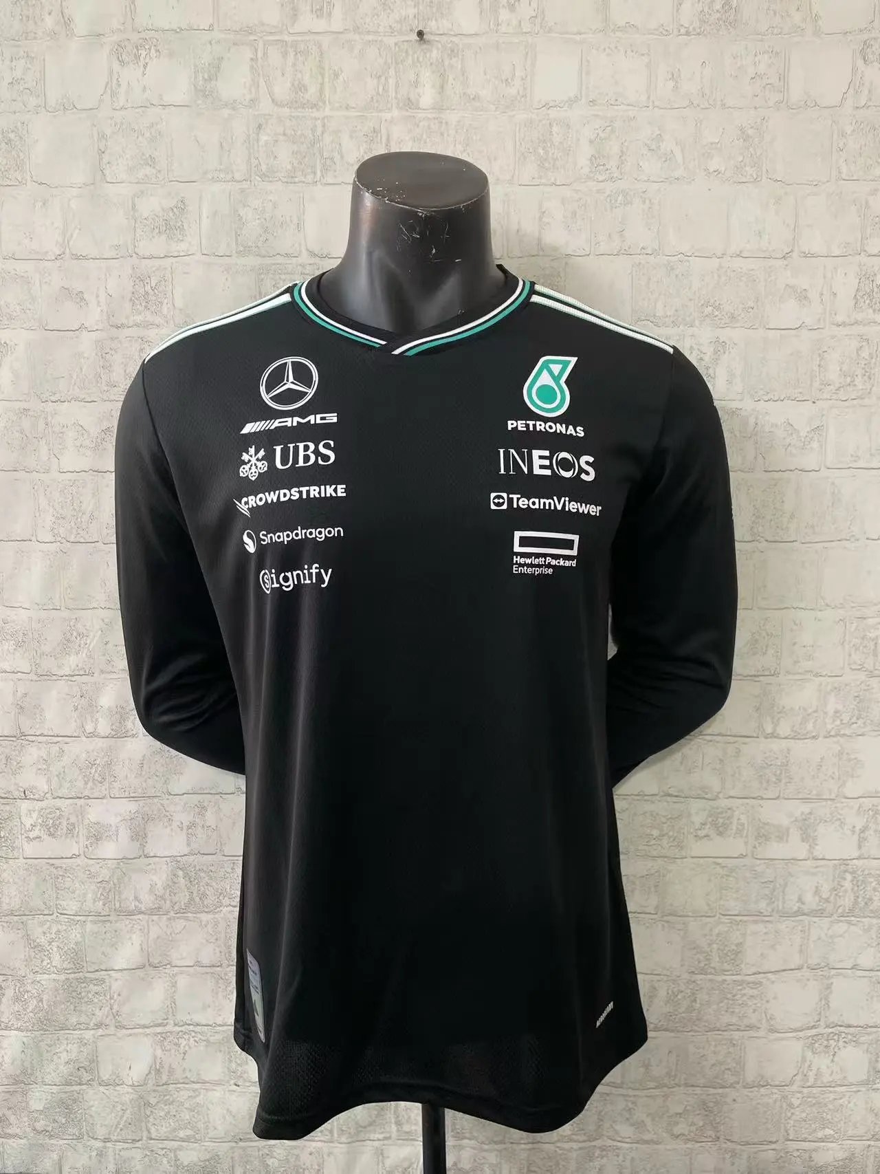 Mercedes-AMG Petronas F1 Team Polo White - 19