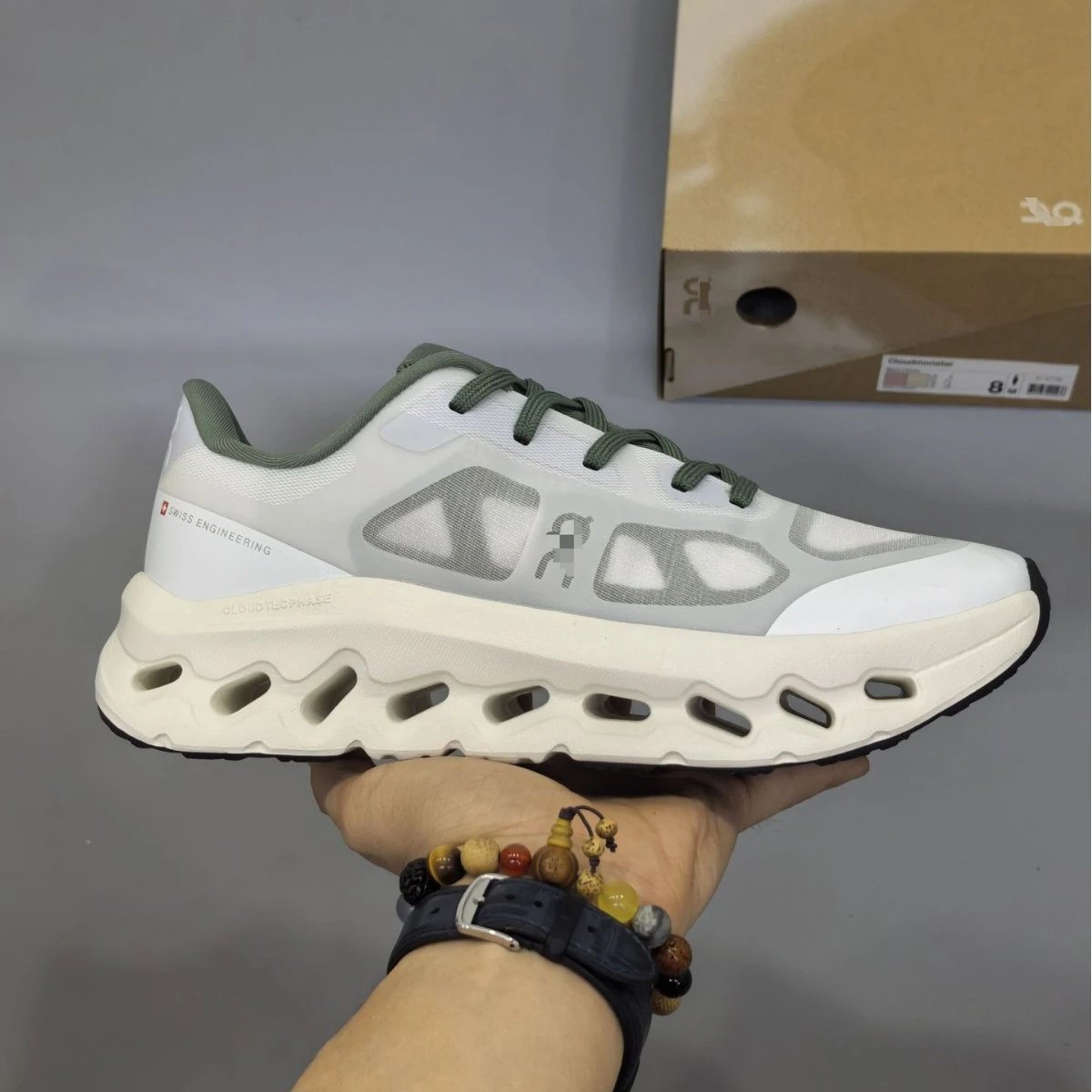 Unbranded Sneakers Mesh with hollow cushioned sole image 12