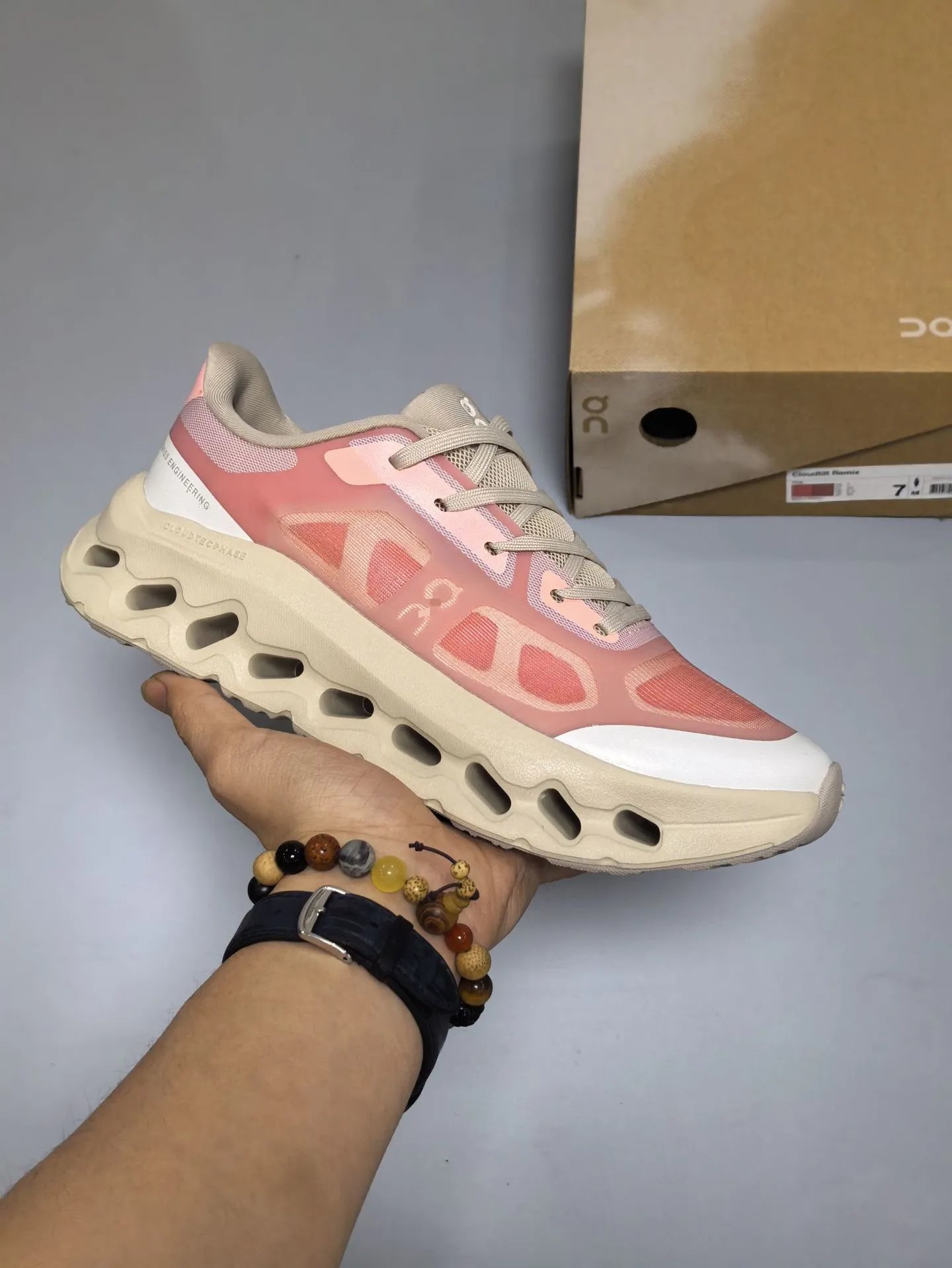 Unbranded Sneakers Mesh with hollow cushioned sole — Rice noodles 36-45