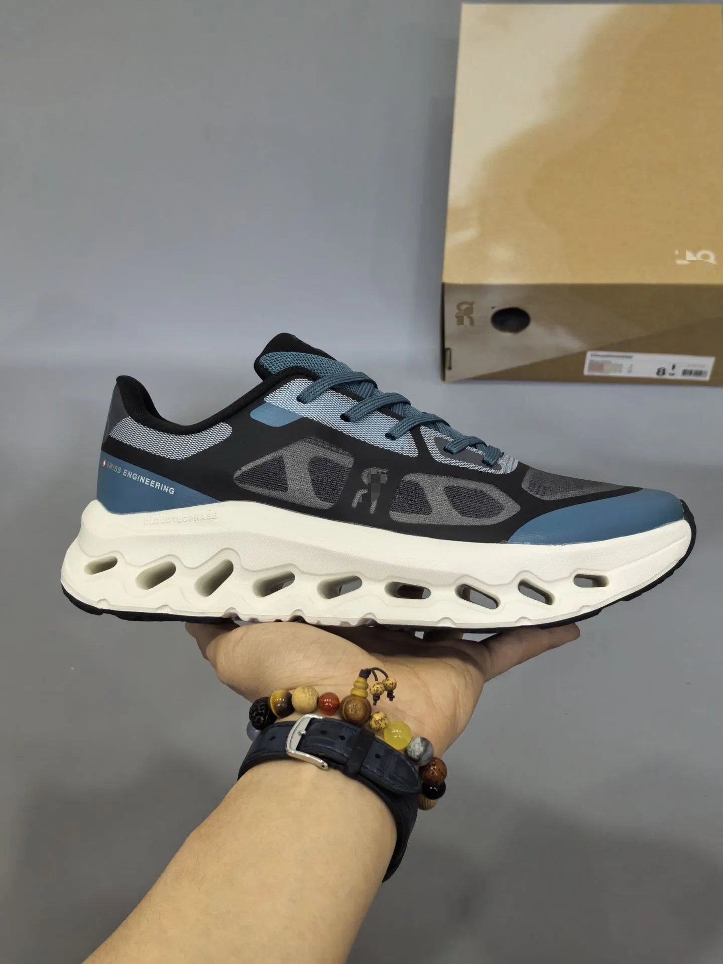 Unbranded Sneakers Mesh with hollow cushioned sole — White black blue 36-45