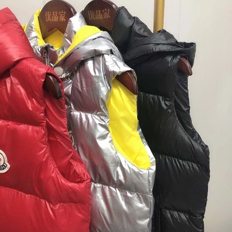 Moncler Kids Hooded Down Vest Red - 17