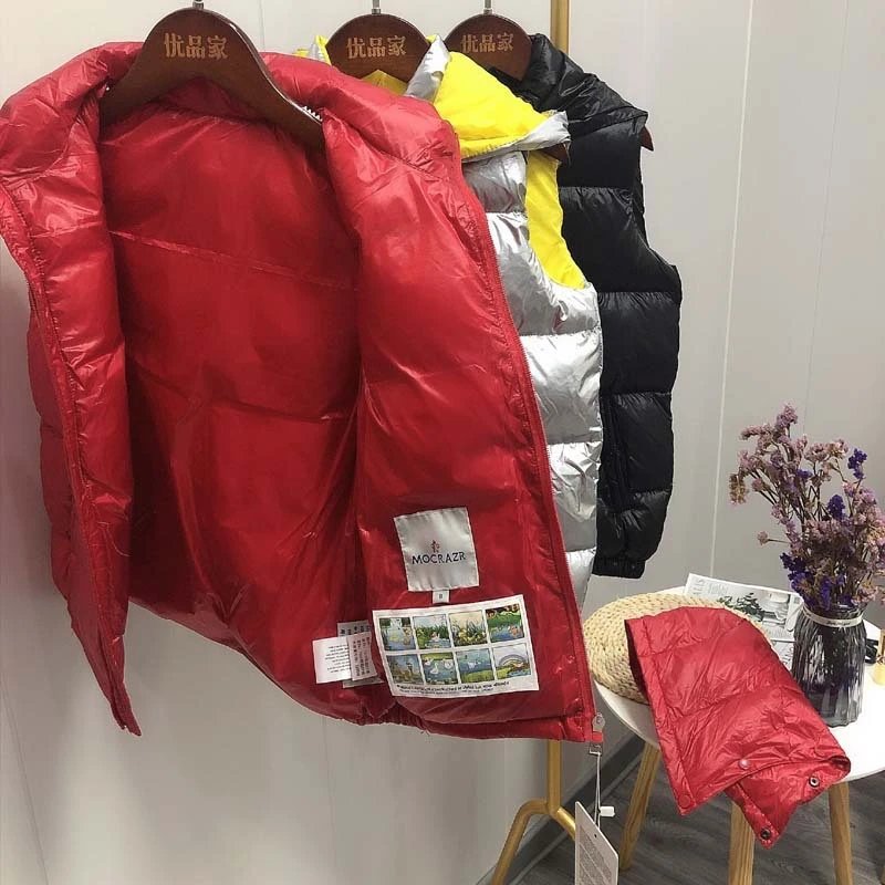 Moncler Kids Hooded Down Vest Red - 18