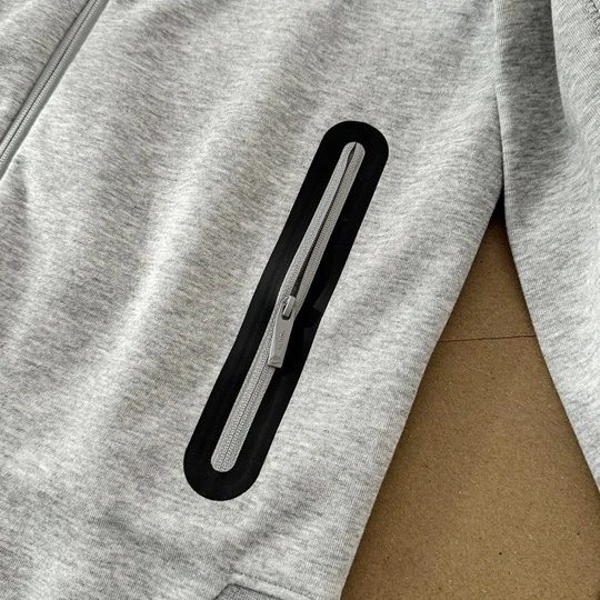 Nike Tech Fleece Full-Zip Hoodie Army Green Outerwear - 19