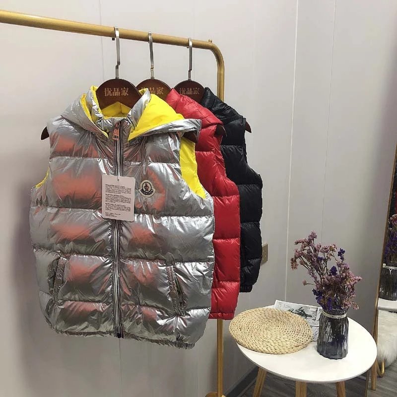 Moncler Kids Hooded Down Vest Red - 15