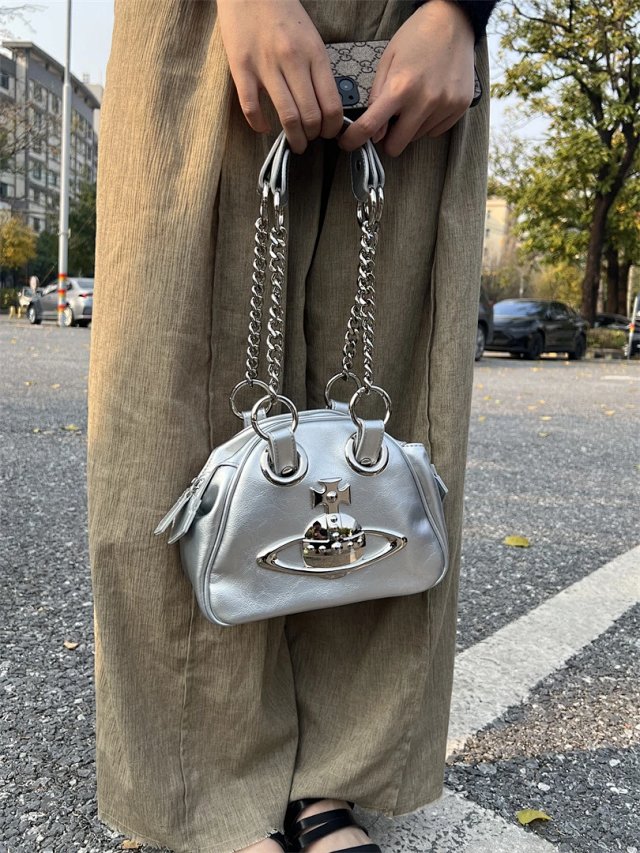 Vivienne Westwood Leather Bag: seller detail photo 13