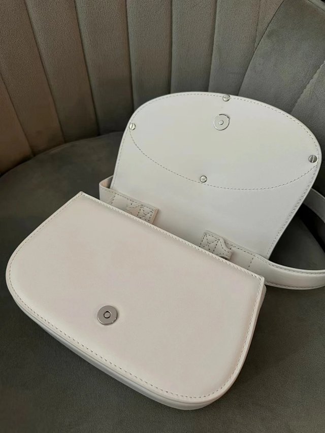 Diesel Womens Bag: seller detail photo 13