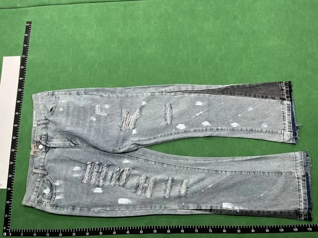 Louis Vuitton Jeans Monogram Patchwork product detail image 8