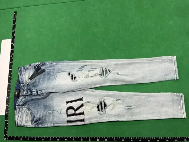 Louis Vuitton Jeans Monogram Patchwork product detail image 3