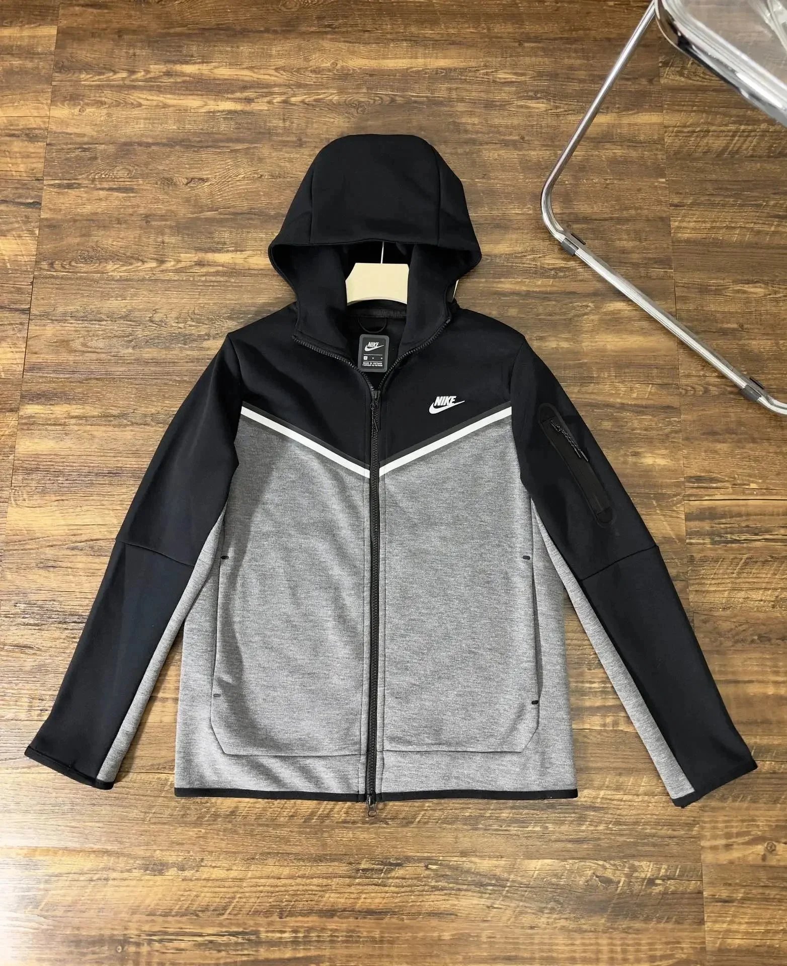 Product view 18