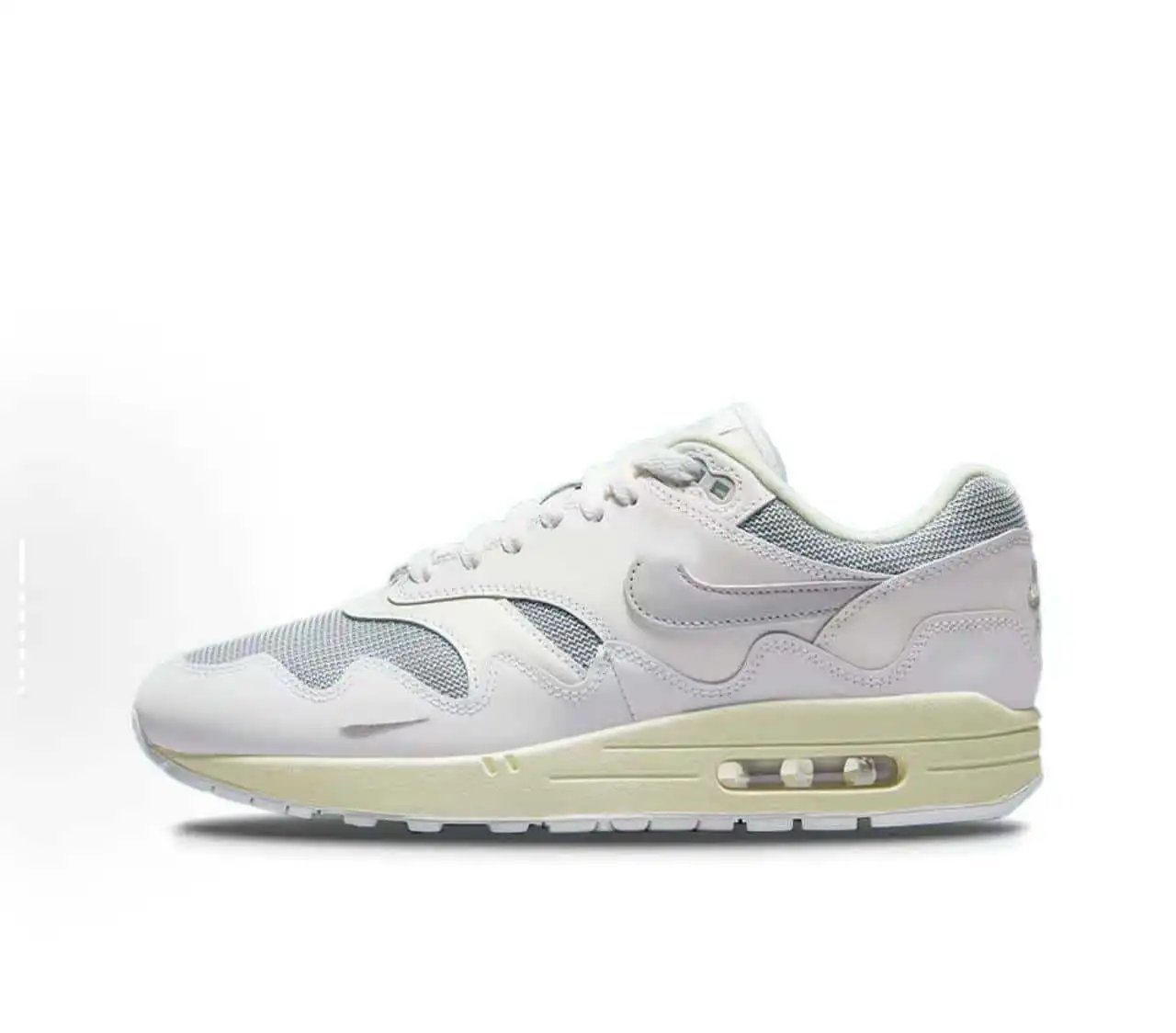 Nike Sneakers Patta Air Max 1