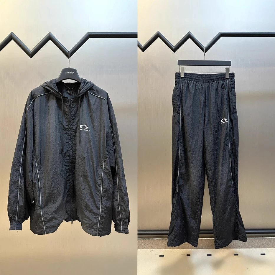Trapstar Shooters Windbreaker Jacket