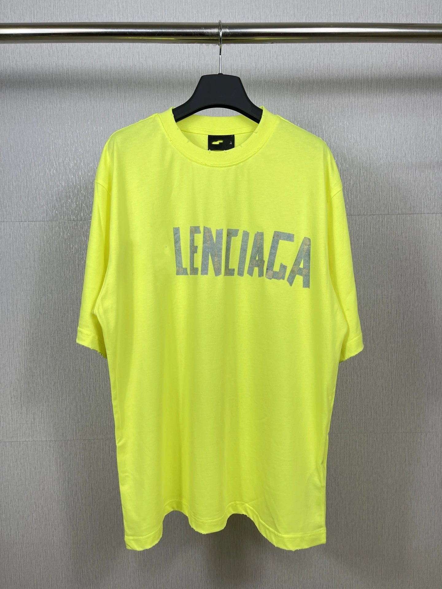 fluorescent color