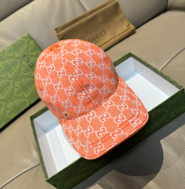 Gucci Hats Embroidered baseball cap — 28