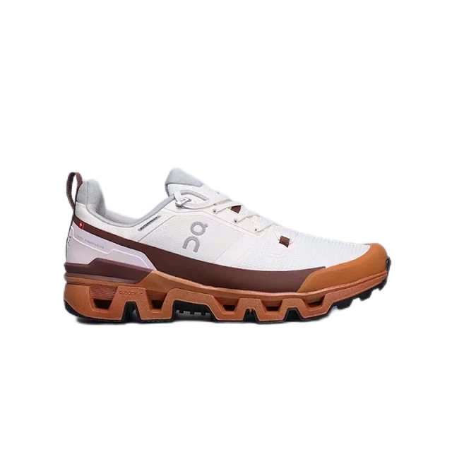On Sneakers Cloudwander Waterproof product detail image 3