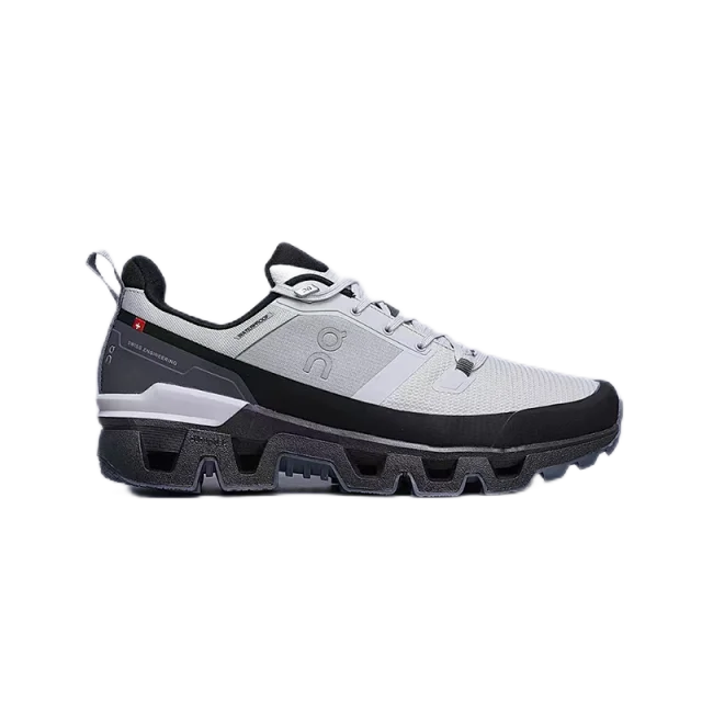 On Sneakers Cloudwander Waterproof product detail image 2