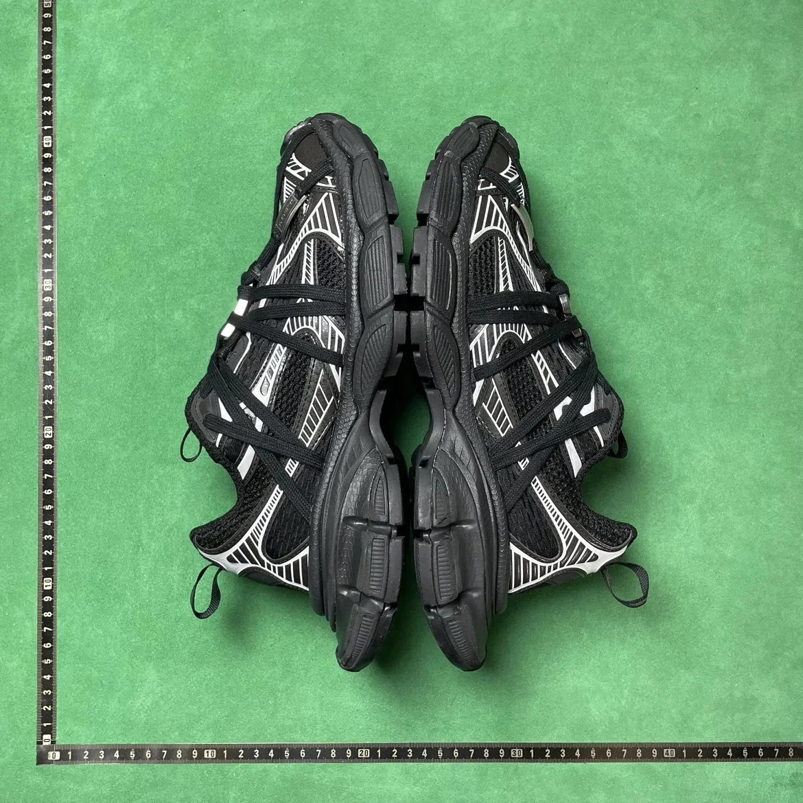 BALENCIAGA 3XL