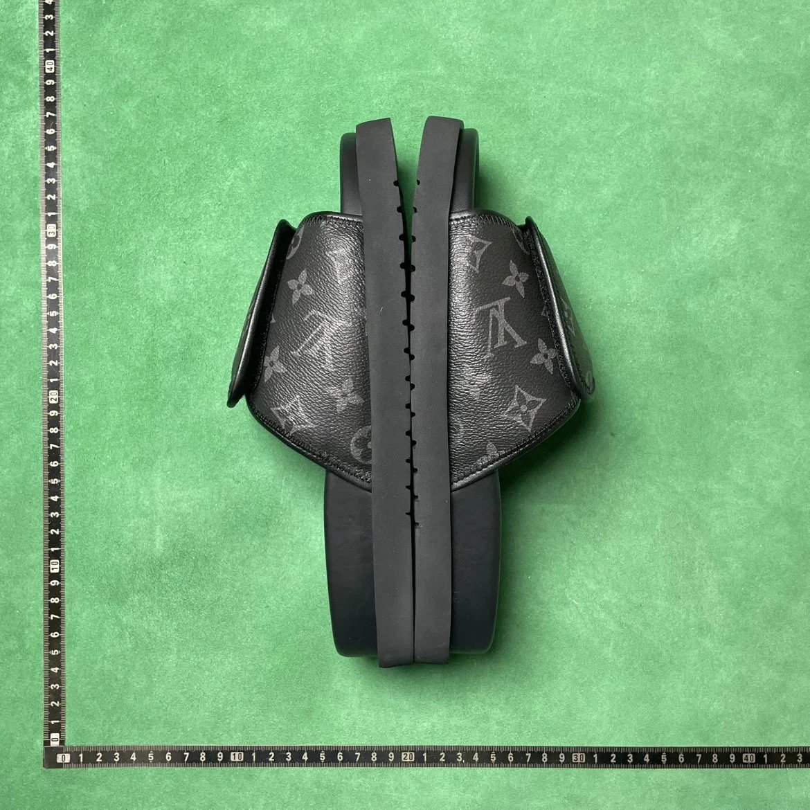 B8D COMFORTABLE VELCRO STRAP SLIPPERS