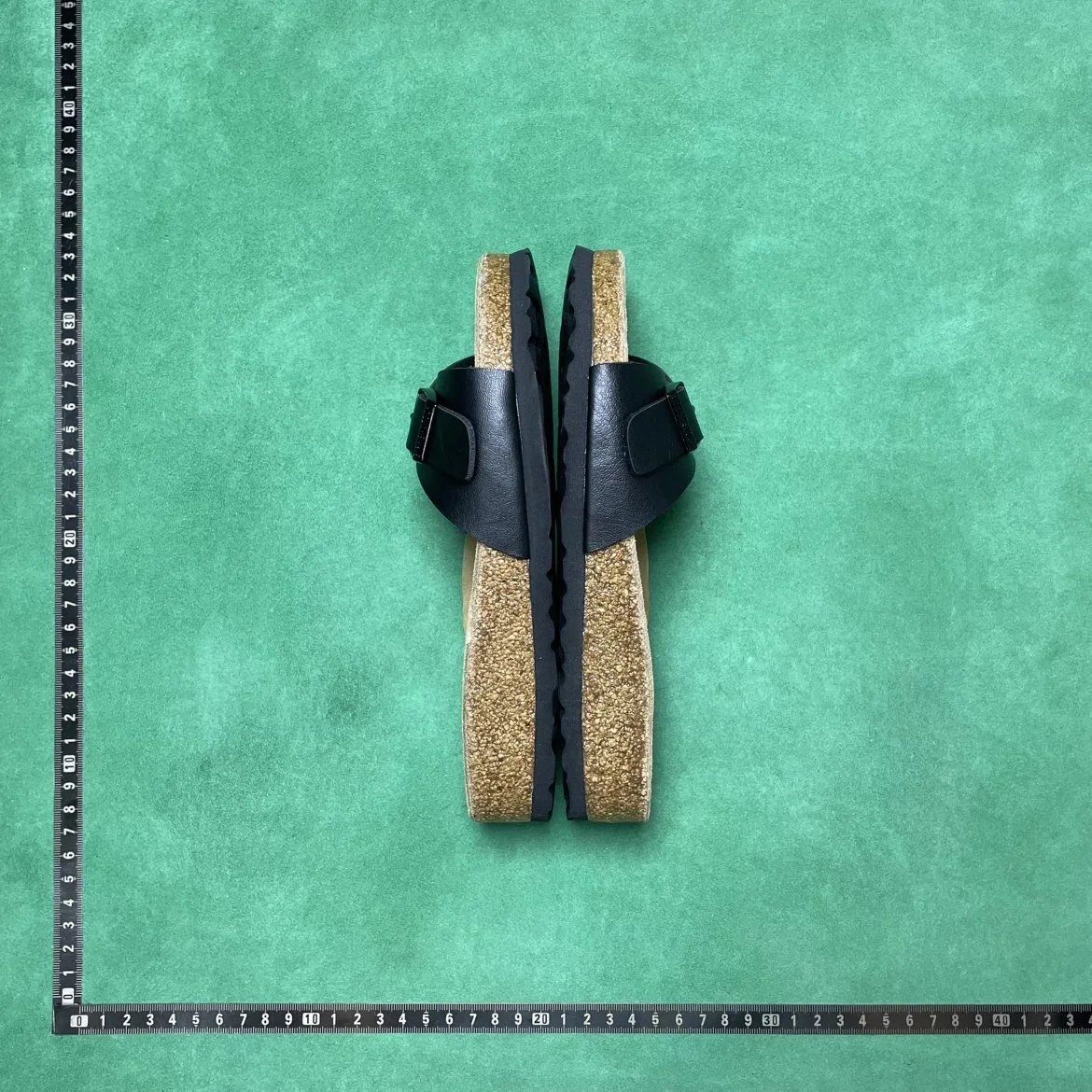 B2D SOFT COMFORTABLE VERSATILE SLIDE