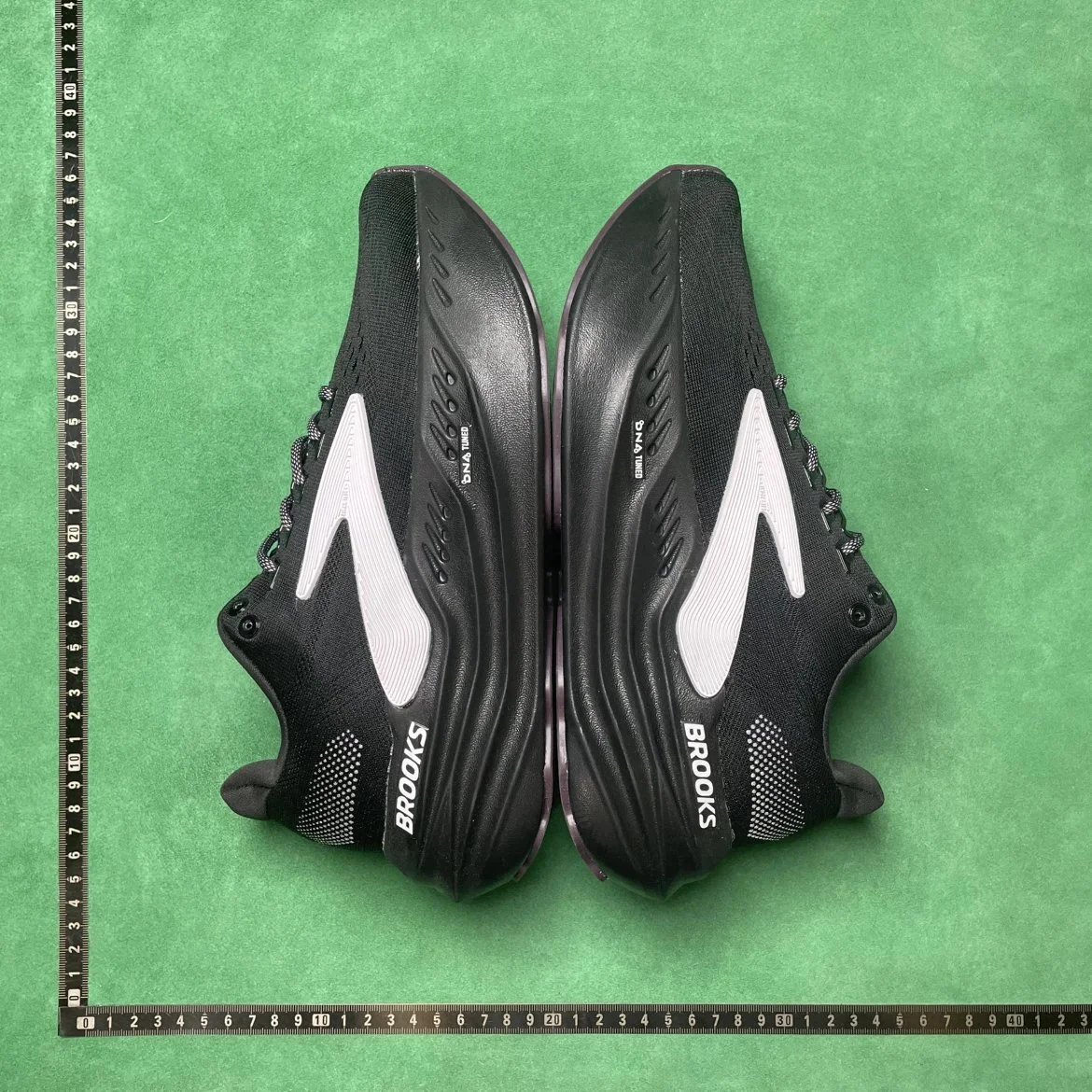 P2L COMFORTABLE SOFT LOW-TOP RUNNING