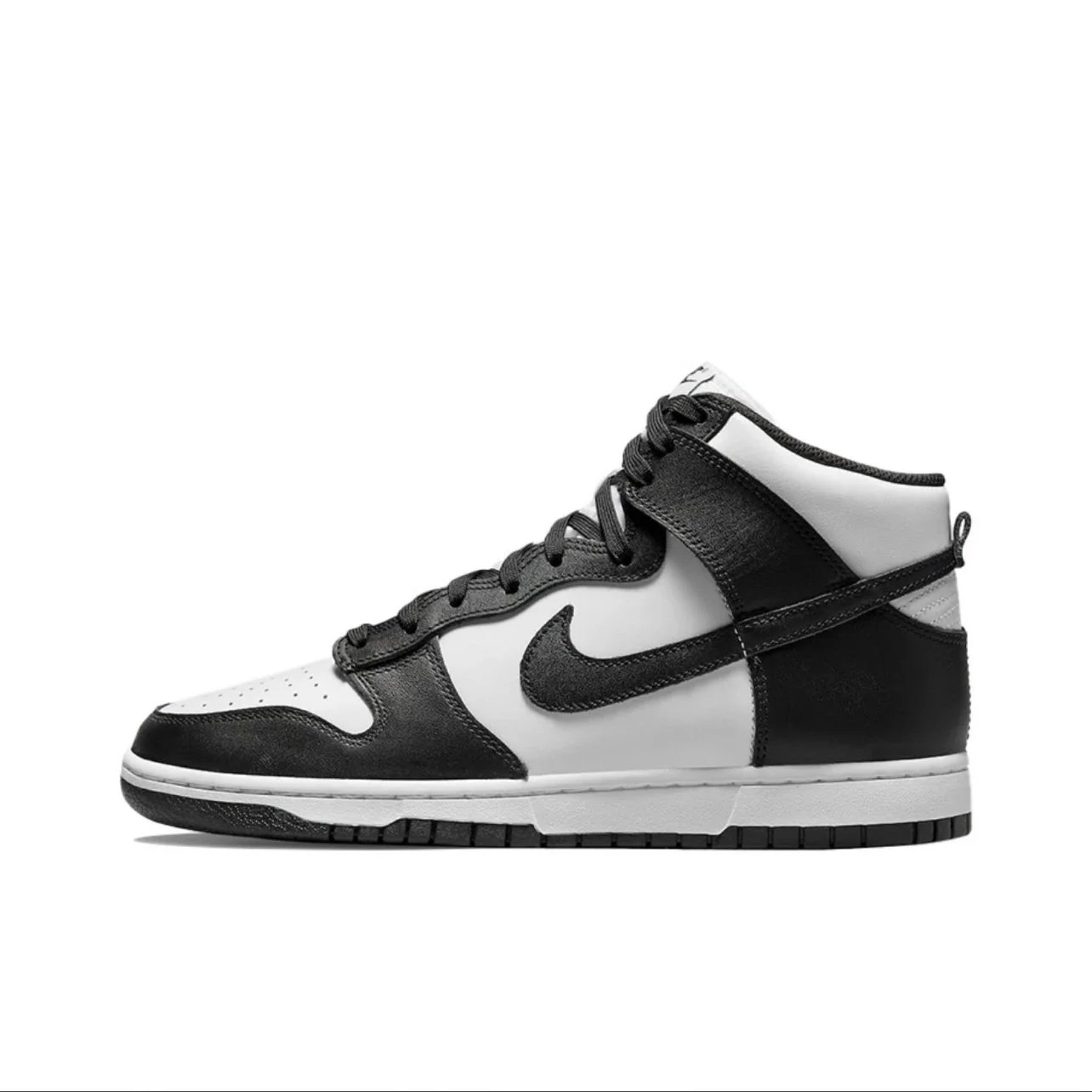 THIS BLACK-AND-WHITE PANDA DESIGNED CLASSIC