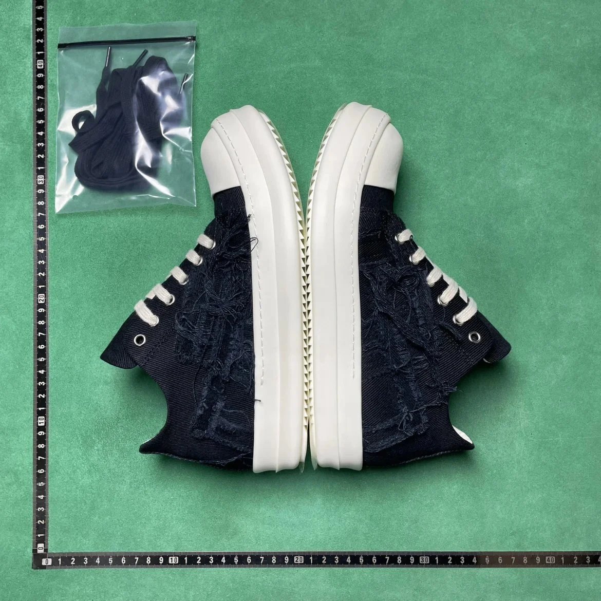 BD 1 DECAL LOW-TOP LACE-UP