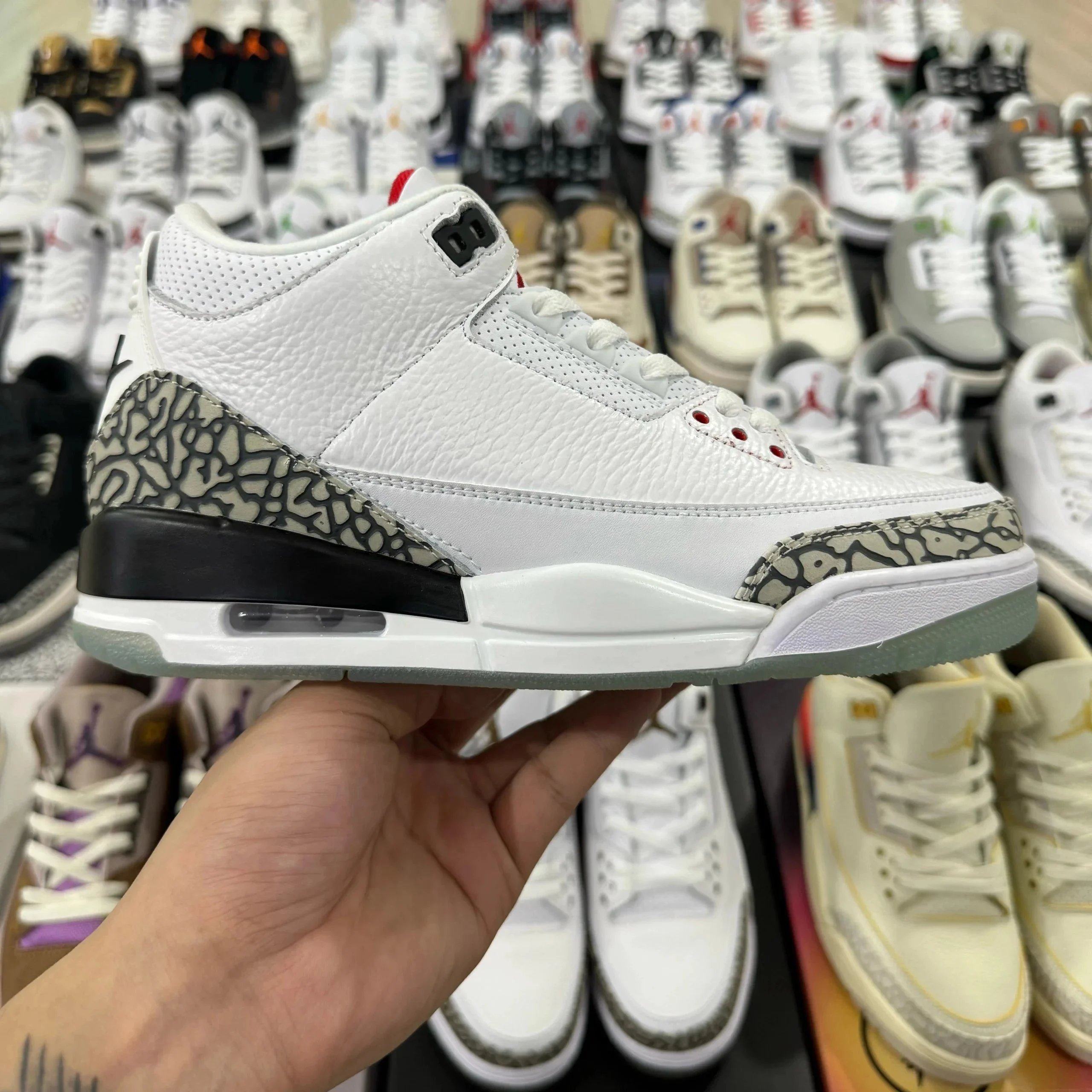 AIR JORDAN 3