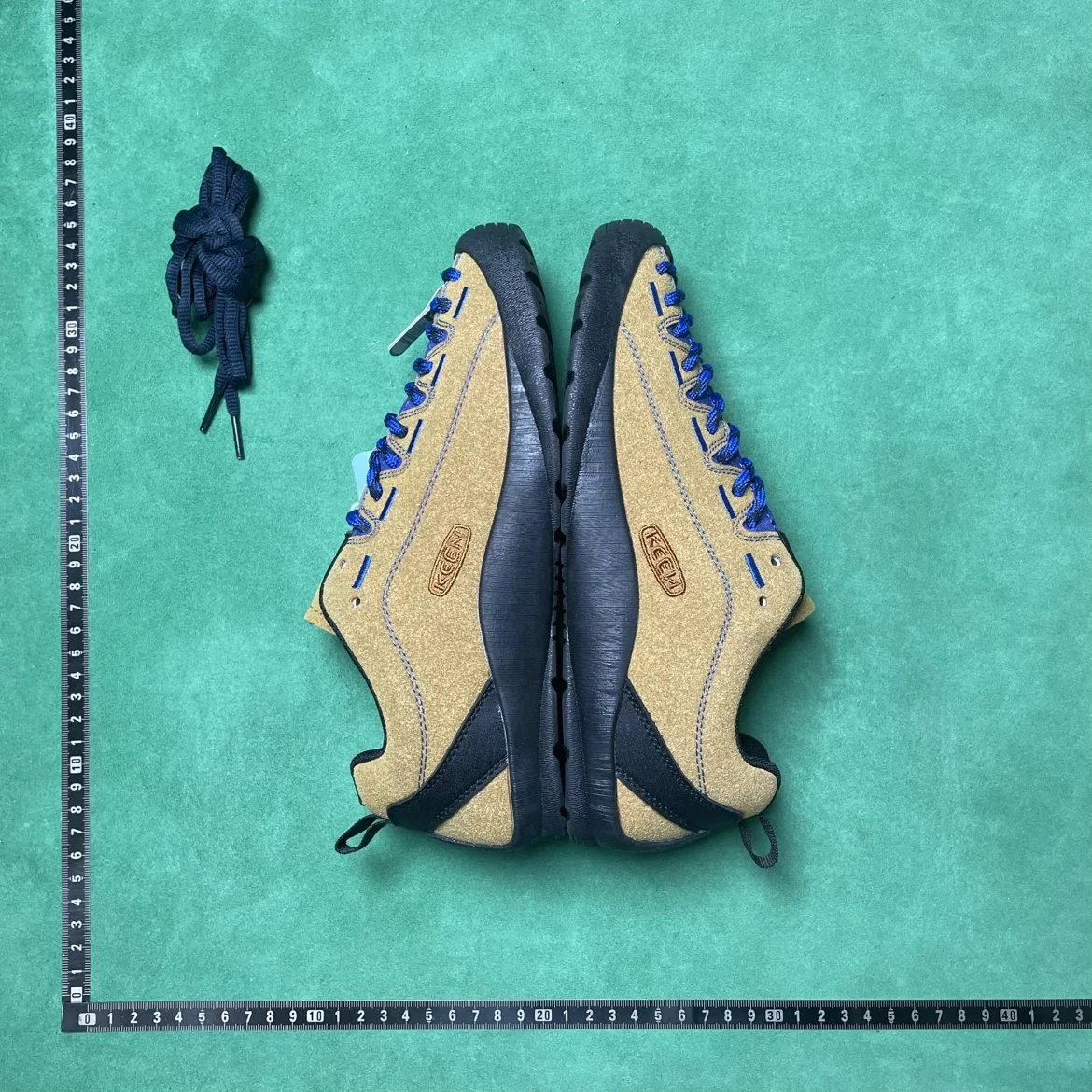 B1D NON-SLIP LIGHTWEIGHT LOW-TOP OUTDOOR
