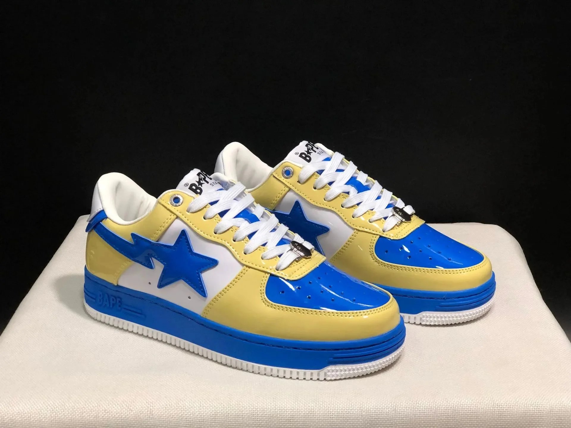 A Bathing Ape Bape Sta Yellow Blue Star Sneakers - 1
