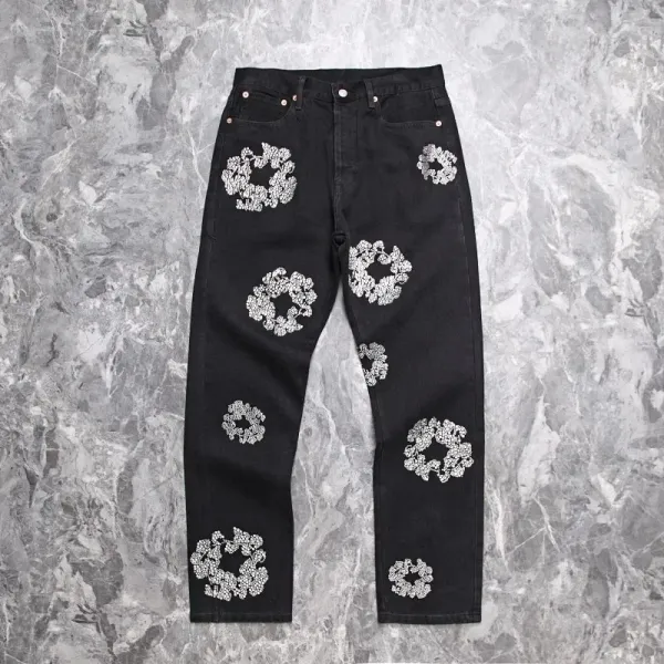 Off-White x Levi's Floral Embroidered Black Jeans - 1