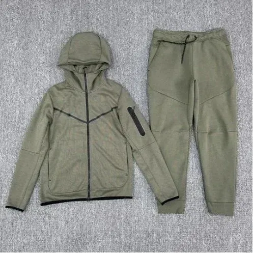 Nike Tech Fleece Hoodie and Joggers Set Black/Gray Tracksuit - 8