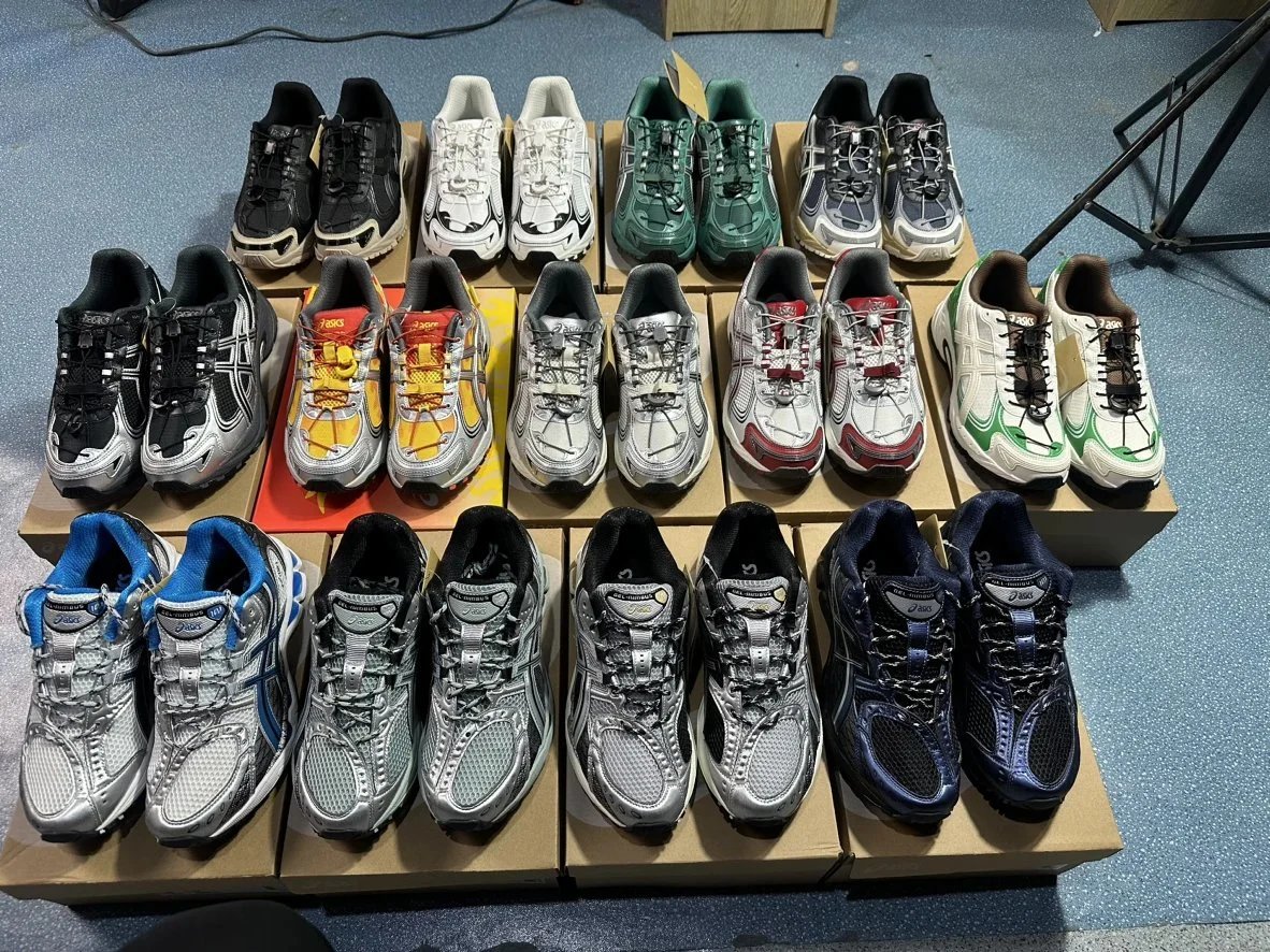 Asics 10. 1 Asics TRV4 casual running shoes!
