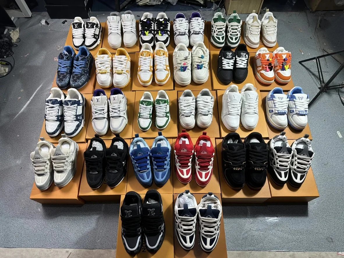 Dongguan trendy sneakers, the foreign trade version is half a size larger, sizes 35-48 and half a size!