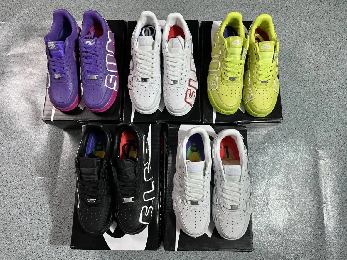 CPFM× AIR Force co-branded first-layer calfskin original model is trendy and classic.