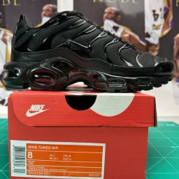 thumbnail for AIR MAX PLUS atmospheric cushion, PU midsole, RB outsole, mid-waist with TPU, classic high-end quality, color constantly updated, long-term replenishment, never stop yarding, rest assured to place an order, the main promotion!