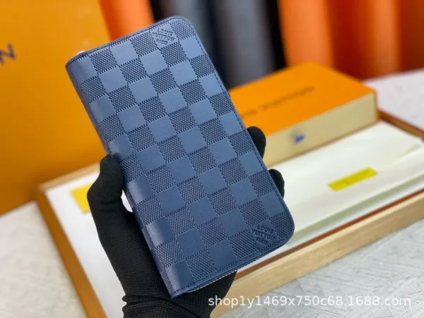 Louis Vuitton Damier Azur Long Wallet Blue Leather - 1