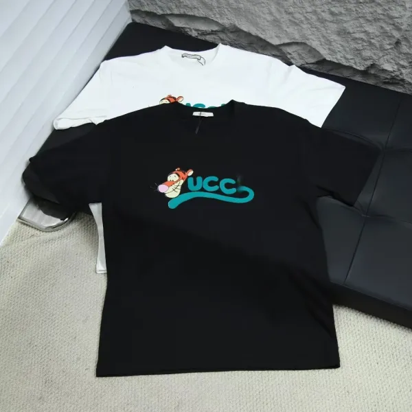 Gucci Lightning Logo Print Black T-Shirt - 11