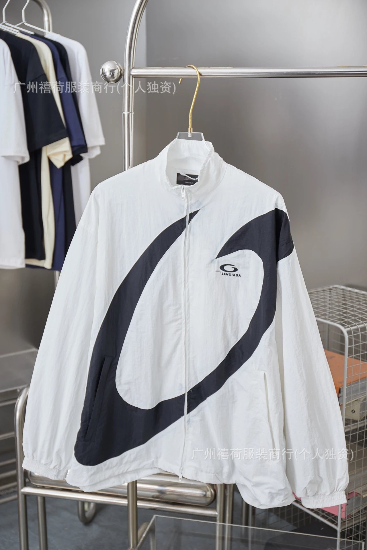 Design Windbreaker Jacket White with Distorted Logo Print Outerwear - 33