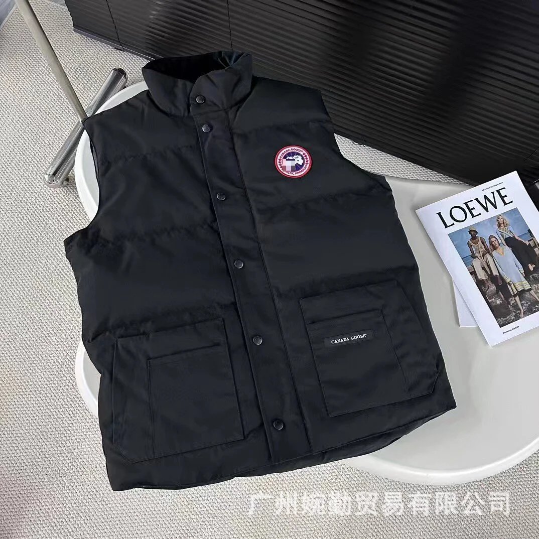 Canada Goose Style Vest photo 2