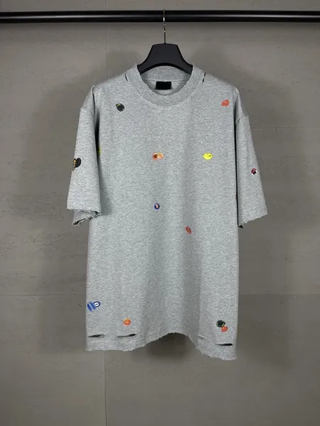 Design Distressed Patchwork Gray T-Shirt - 3