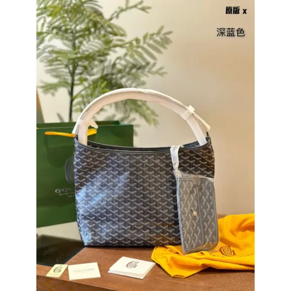 Goyard Saint-Louis PM Deep Blue Handbag - 1