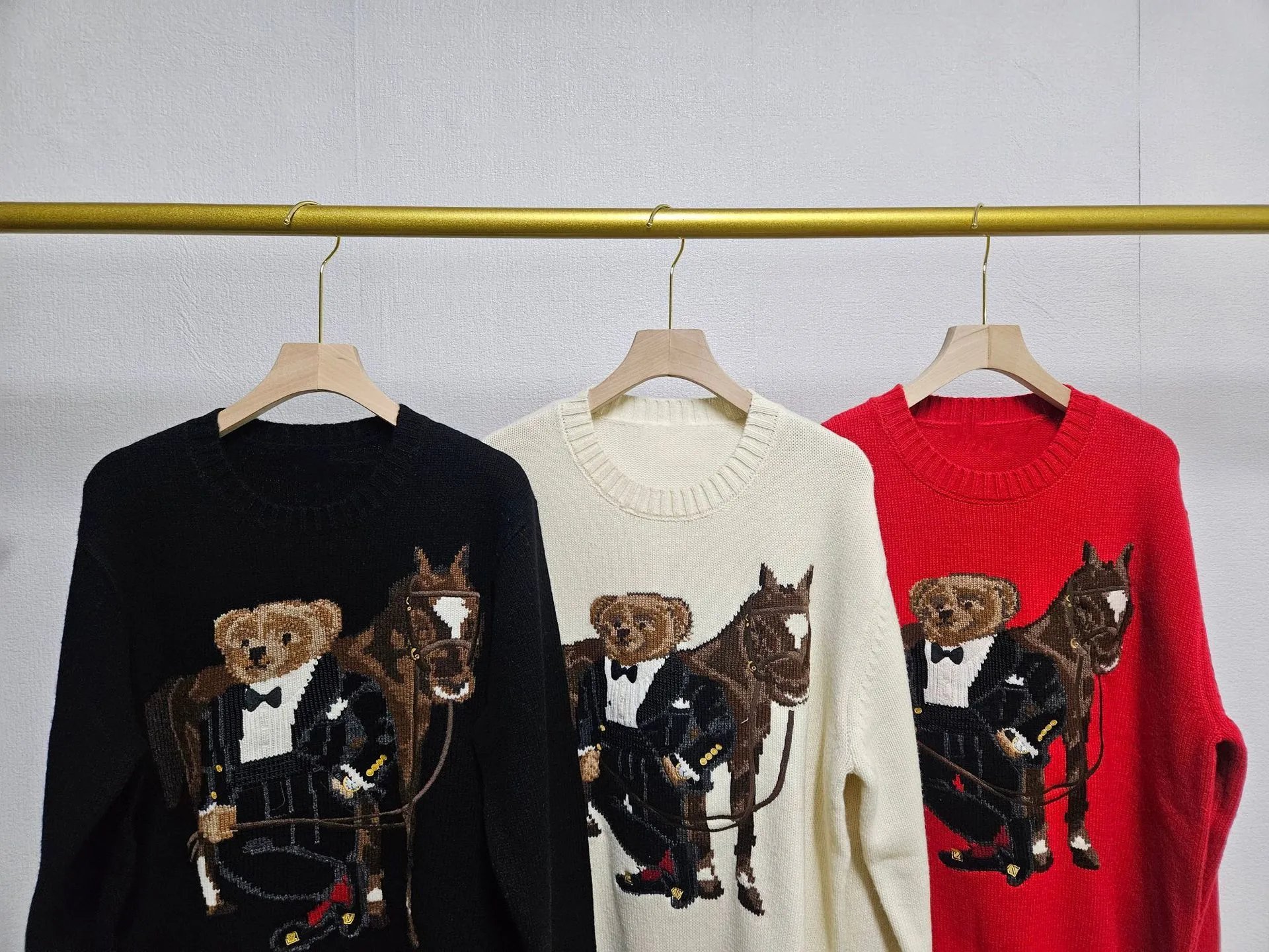 Polo Ralph Lauren Bear Riding Horse Knit Sweater Red - 4