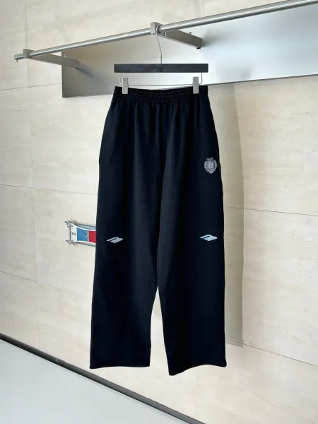 Le Coq Sportif Crested Sweatpants Black - 1