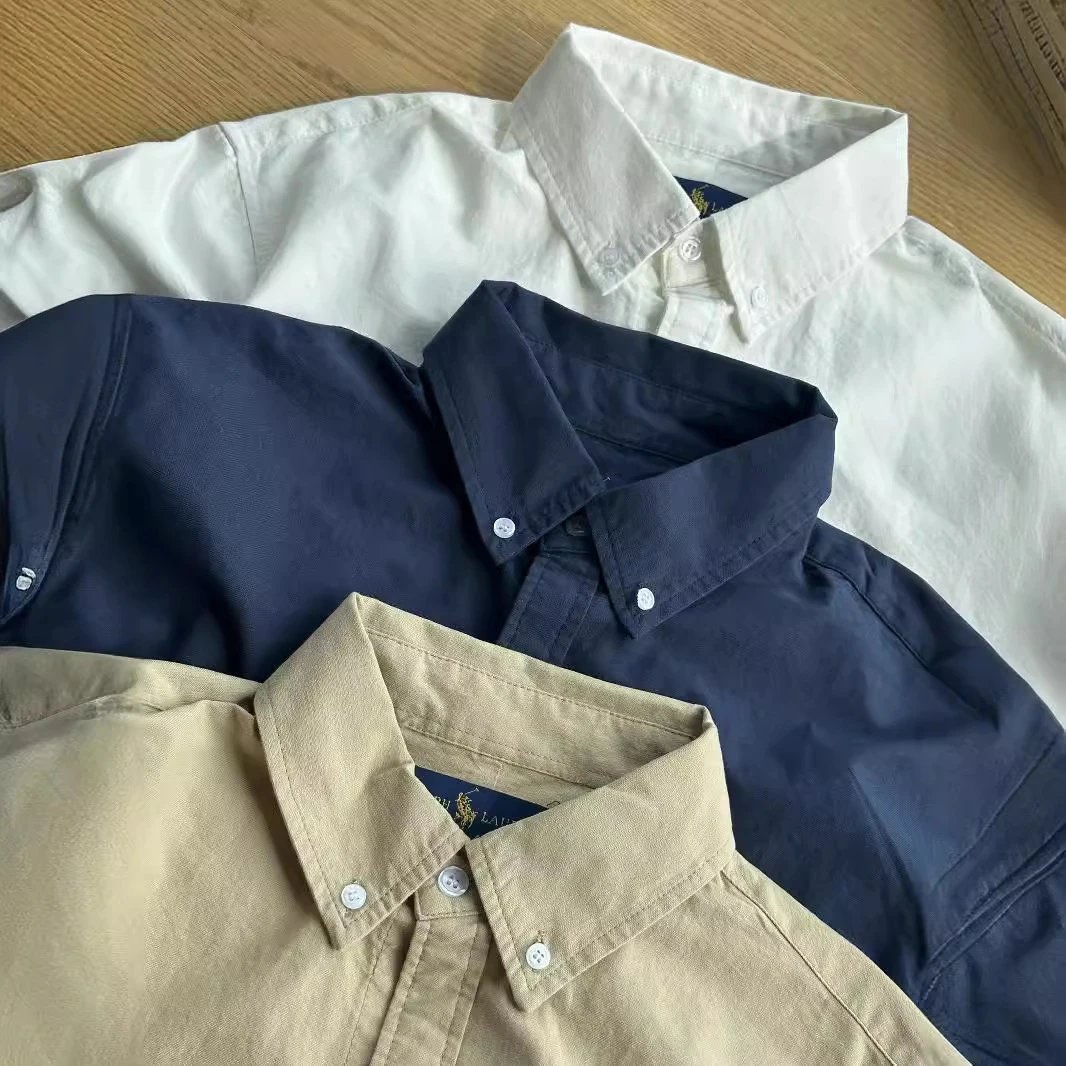 Solid Color Short Sleeve Casual Shirt with Small Embroidered Logo, Button-Down Collar, Couple Style, Oxford Fabric