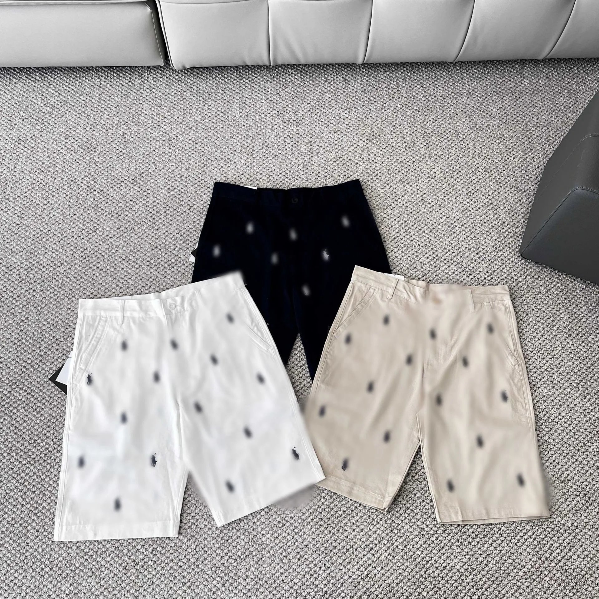 Design Polka Dot Chino Shorts Beige Shorts - 5