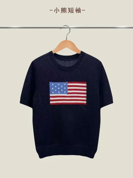 Design Knit Short-Sleeve Sweater with American Flag Motif Navy - 1